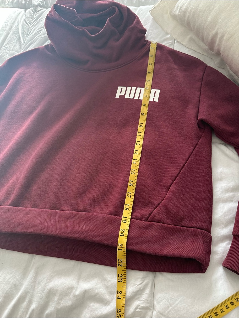 Puma Crewneck Sweatshirt with oversized Hood, size large - Picture 9 of 14